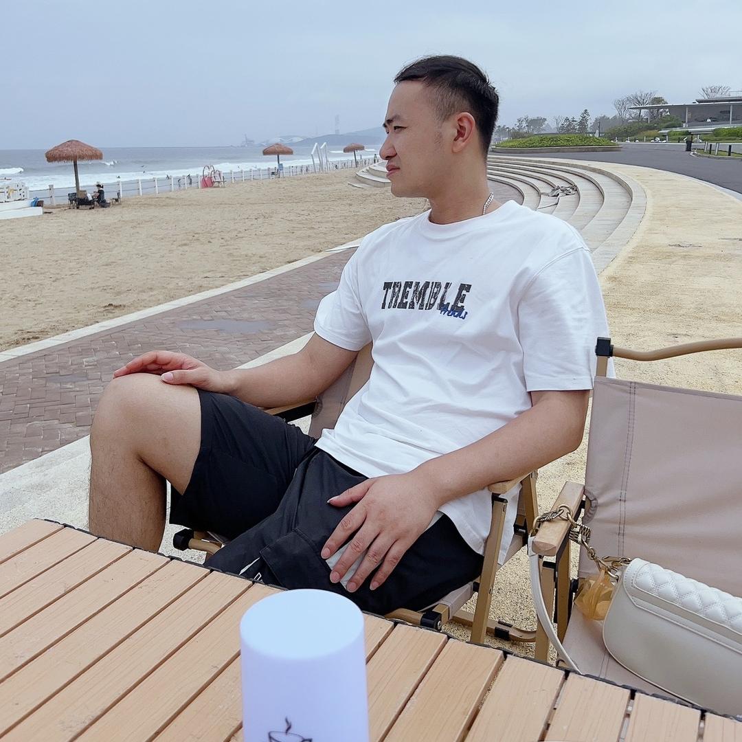 嘲趣品牌视觉-柳成