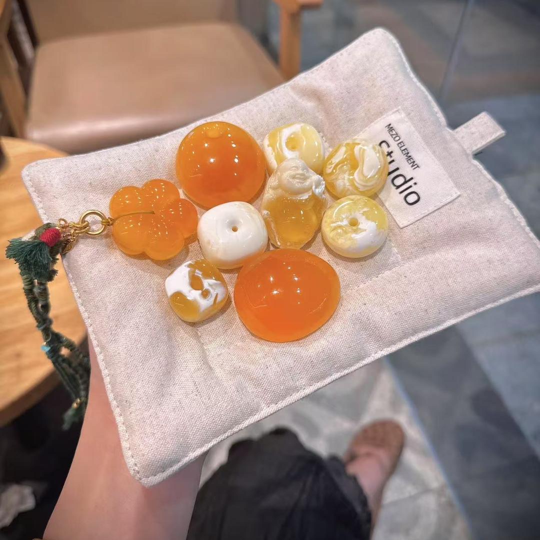 天然蜜珀店
