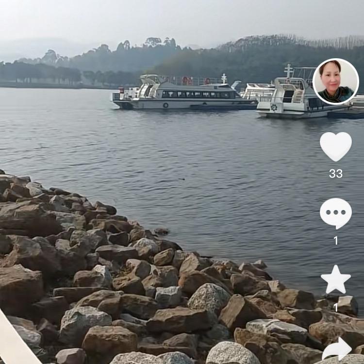 周胶蓝