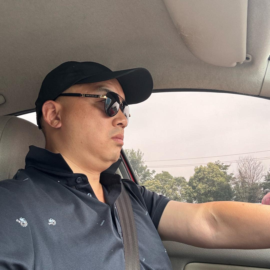 车辆正规报废  定制木托盘