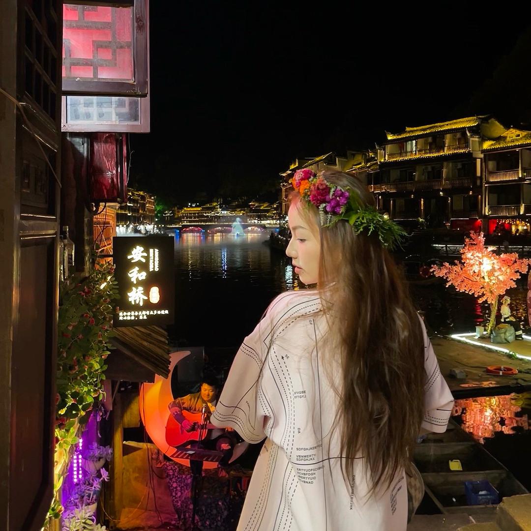 李彦瑾
