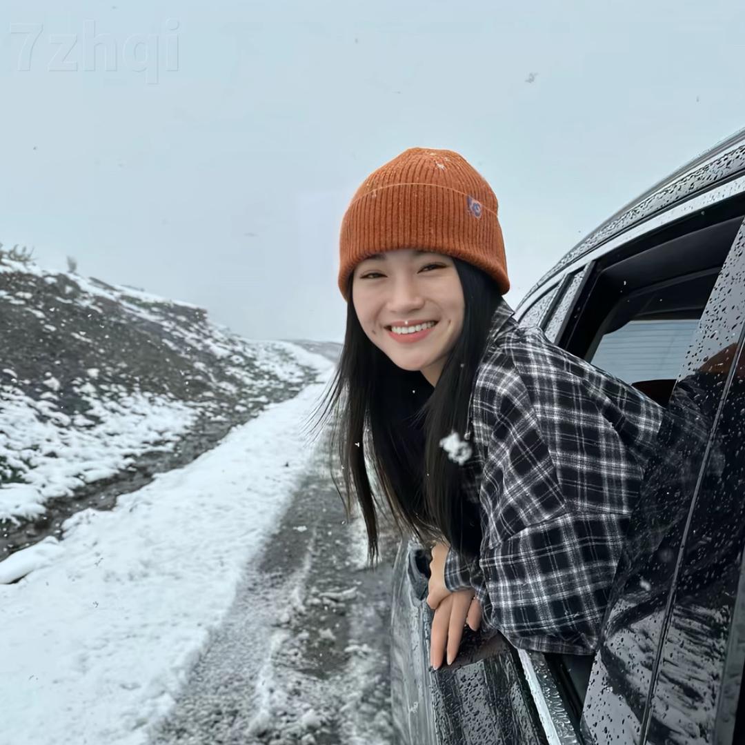 晴晴子.