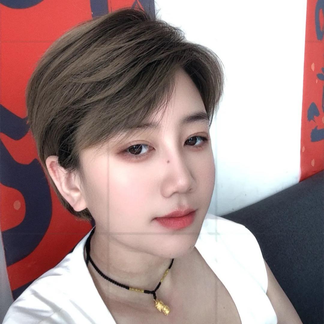 阿杰小姐姐