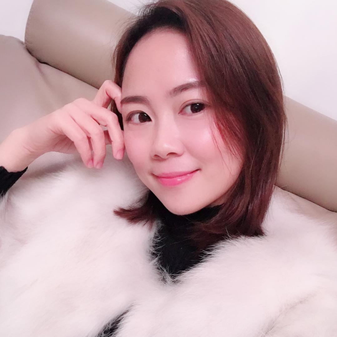 籽言实体女装-每天11:30开播