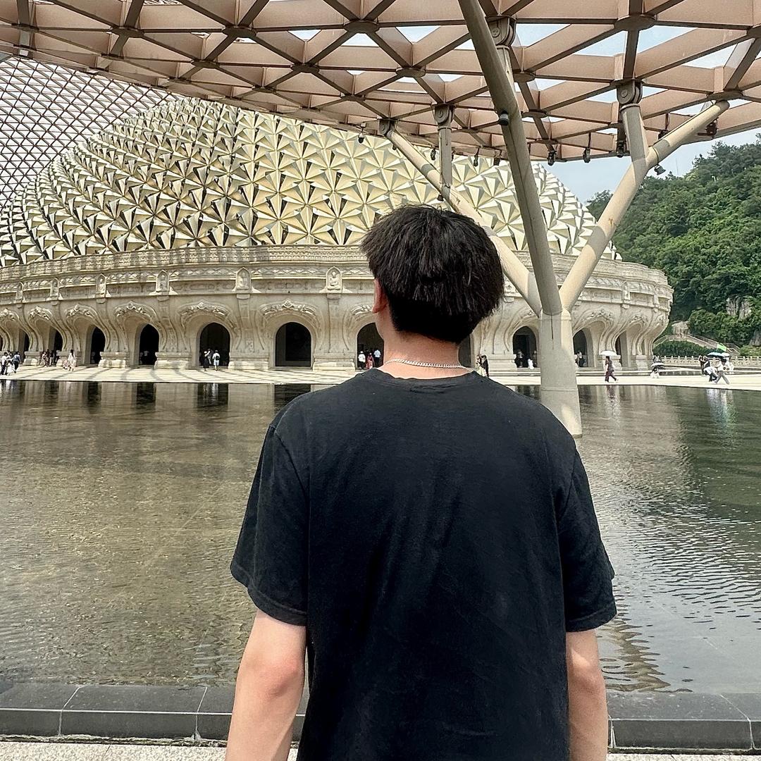 小陈..