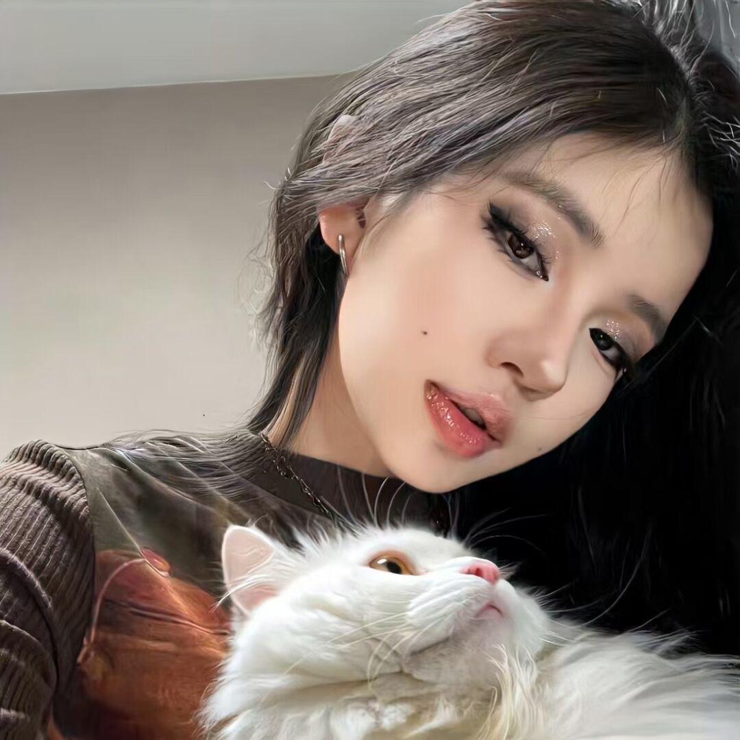 夏洛克小姐