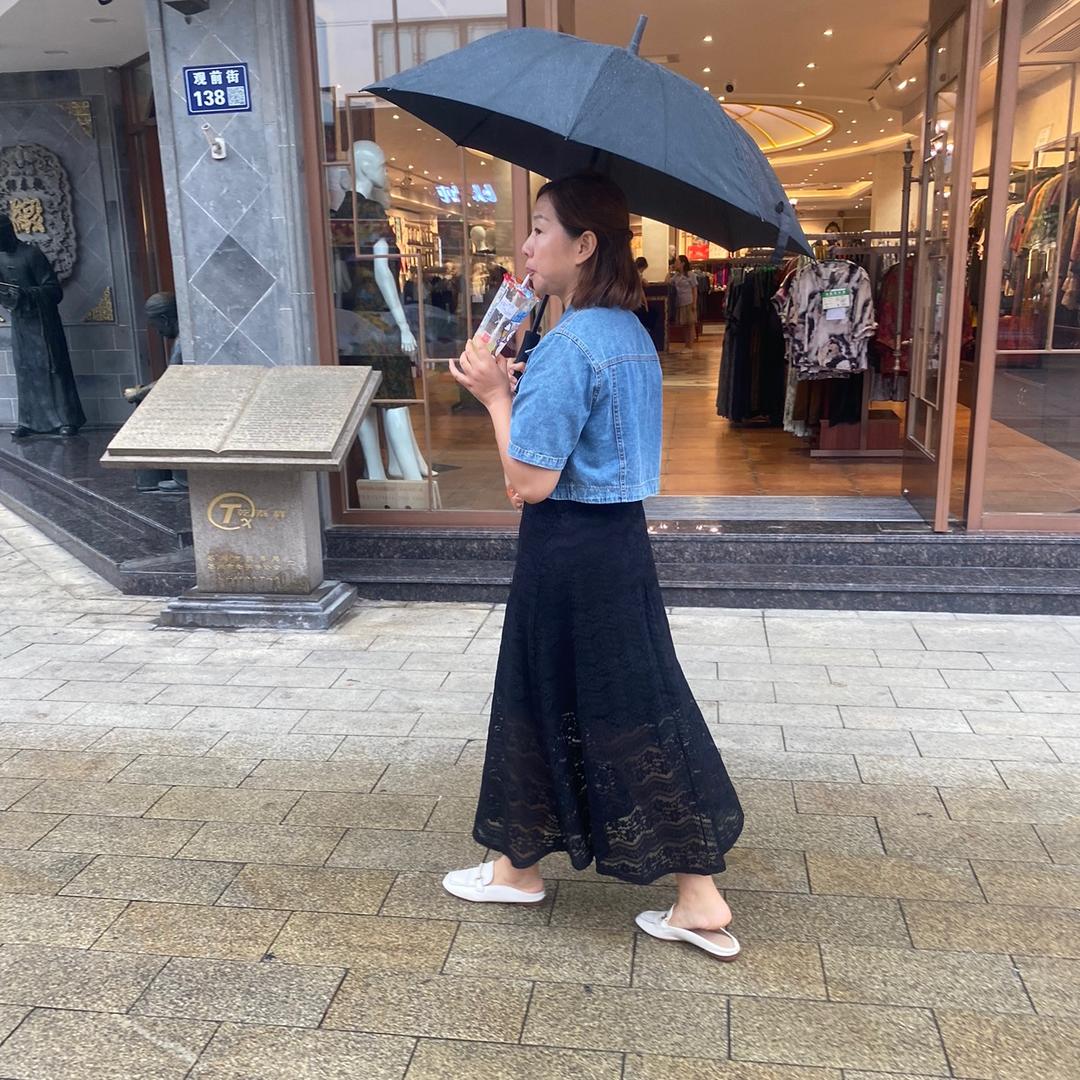 开了个小店，冰糖葫芦