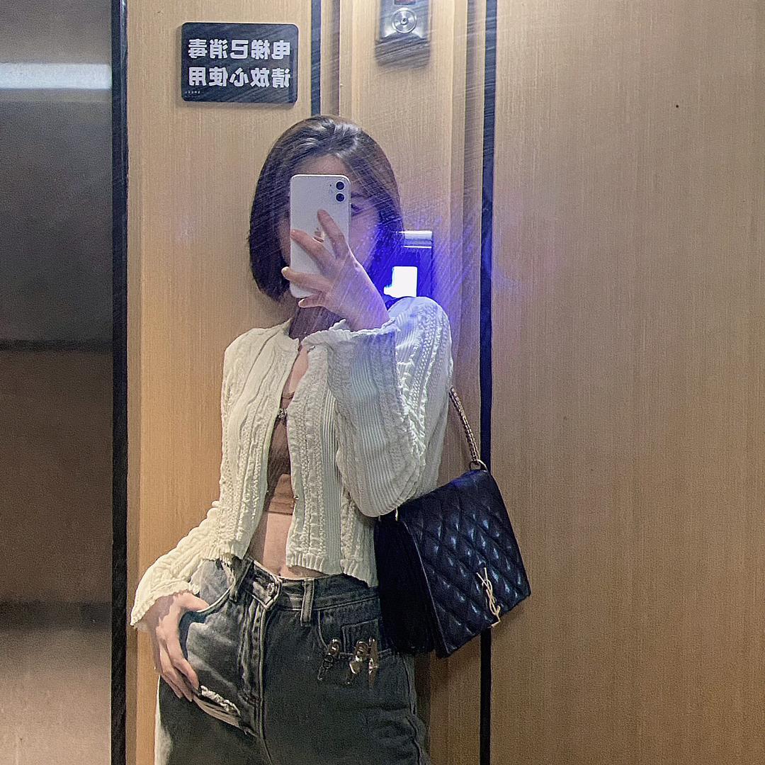 左左