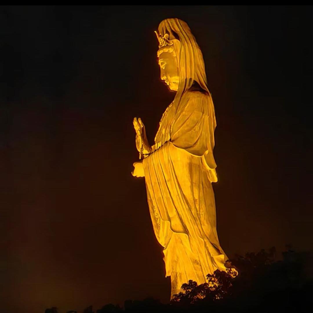 生而为人，务必善良。