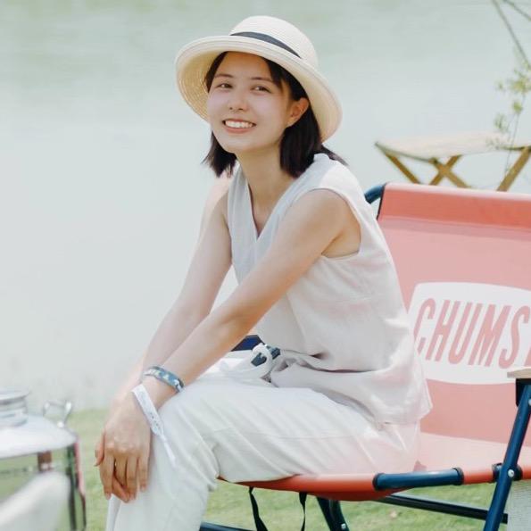 爱旅行的远远