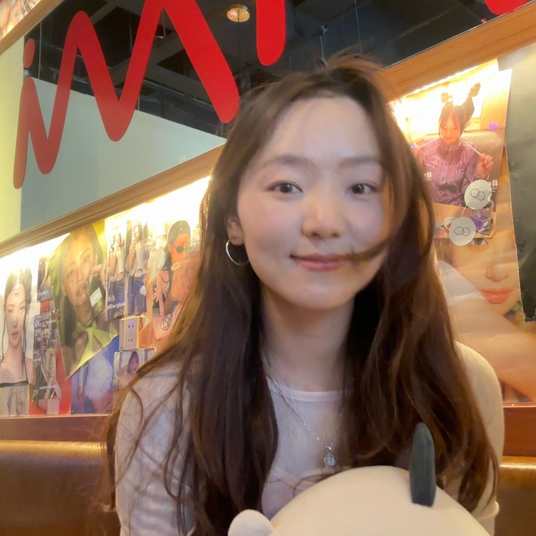 月饼吖（曲女士）