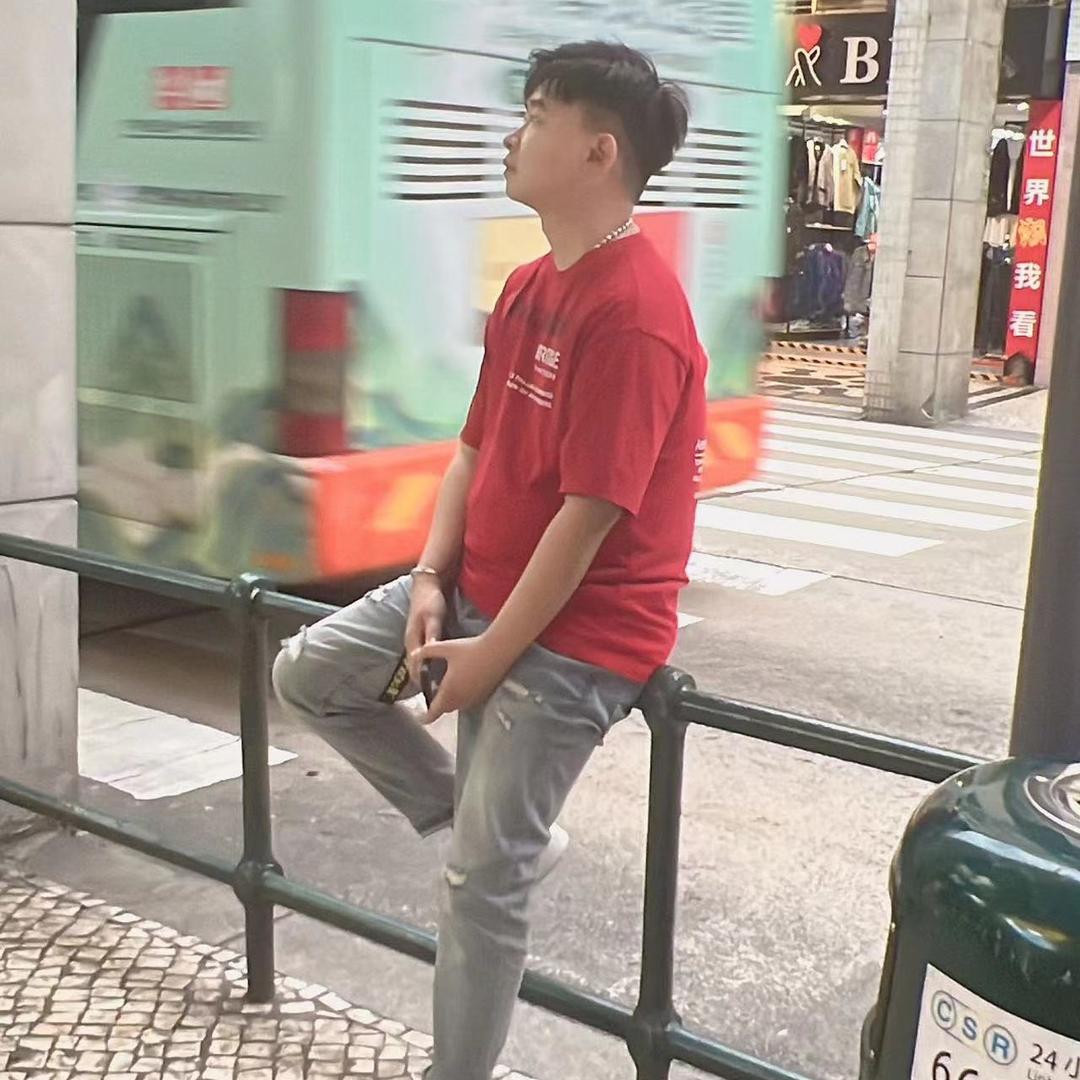 kiss明（最美）