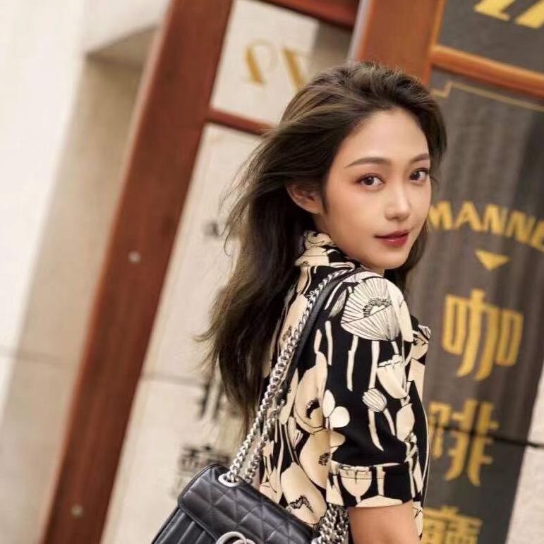 月色溶溶轻奢女包