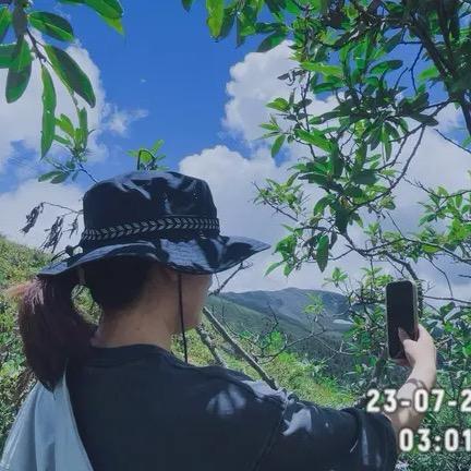 སྒྲོན།✨