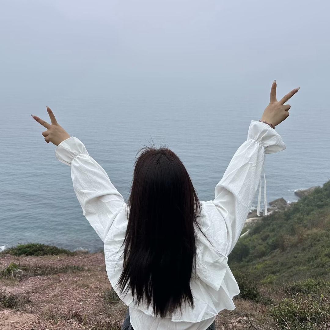 ˃̣̣̥᷄⌓˂̣̣̥᷅