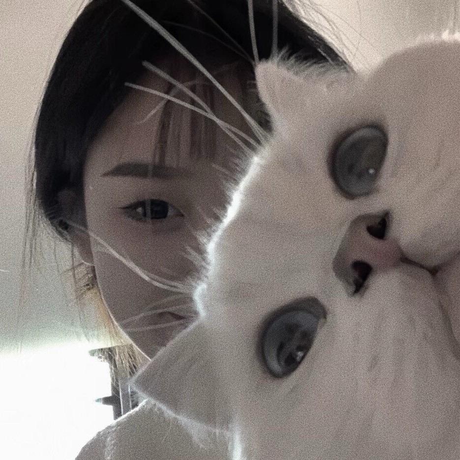 八月.