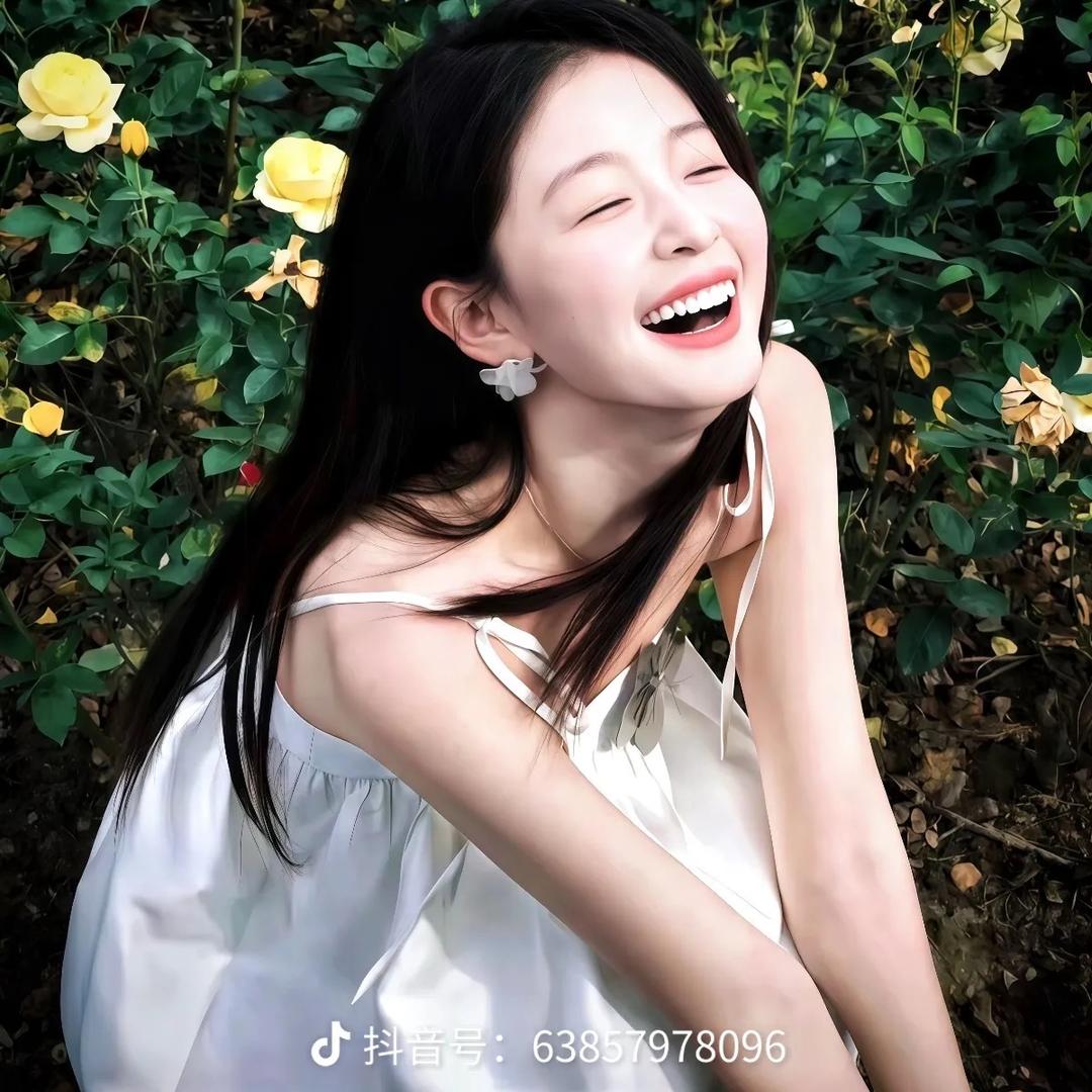 美娜内衣