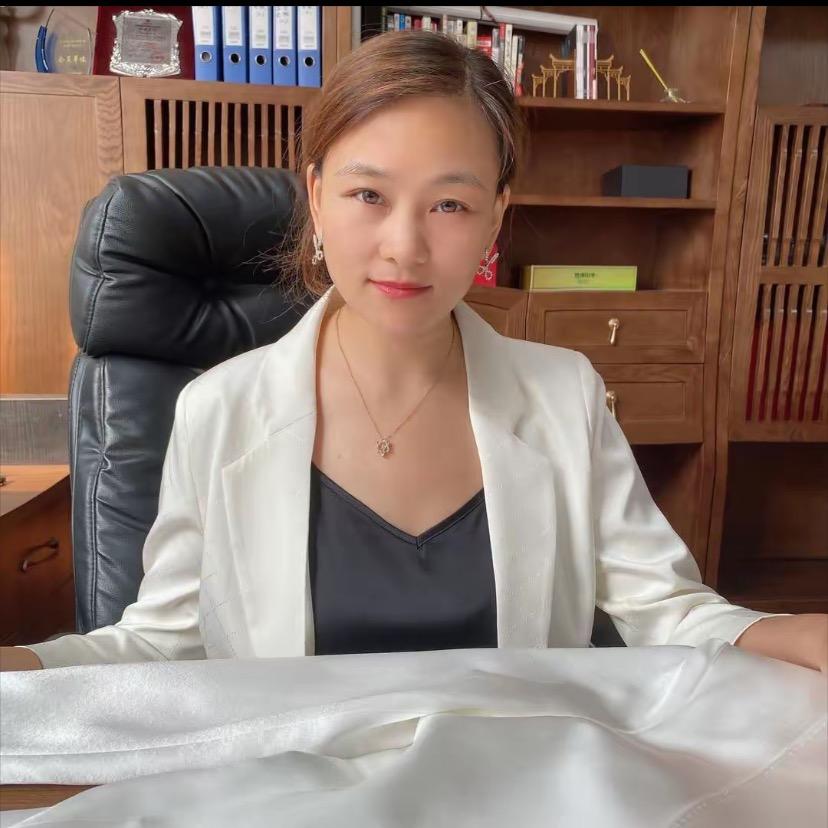 着西穿搭号