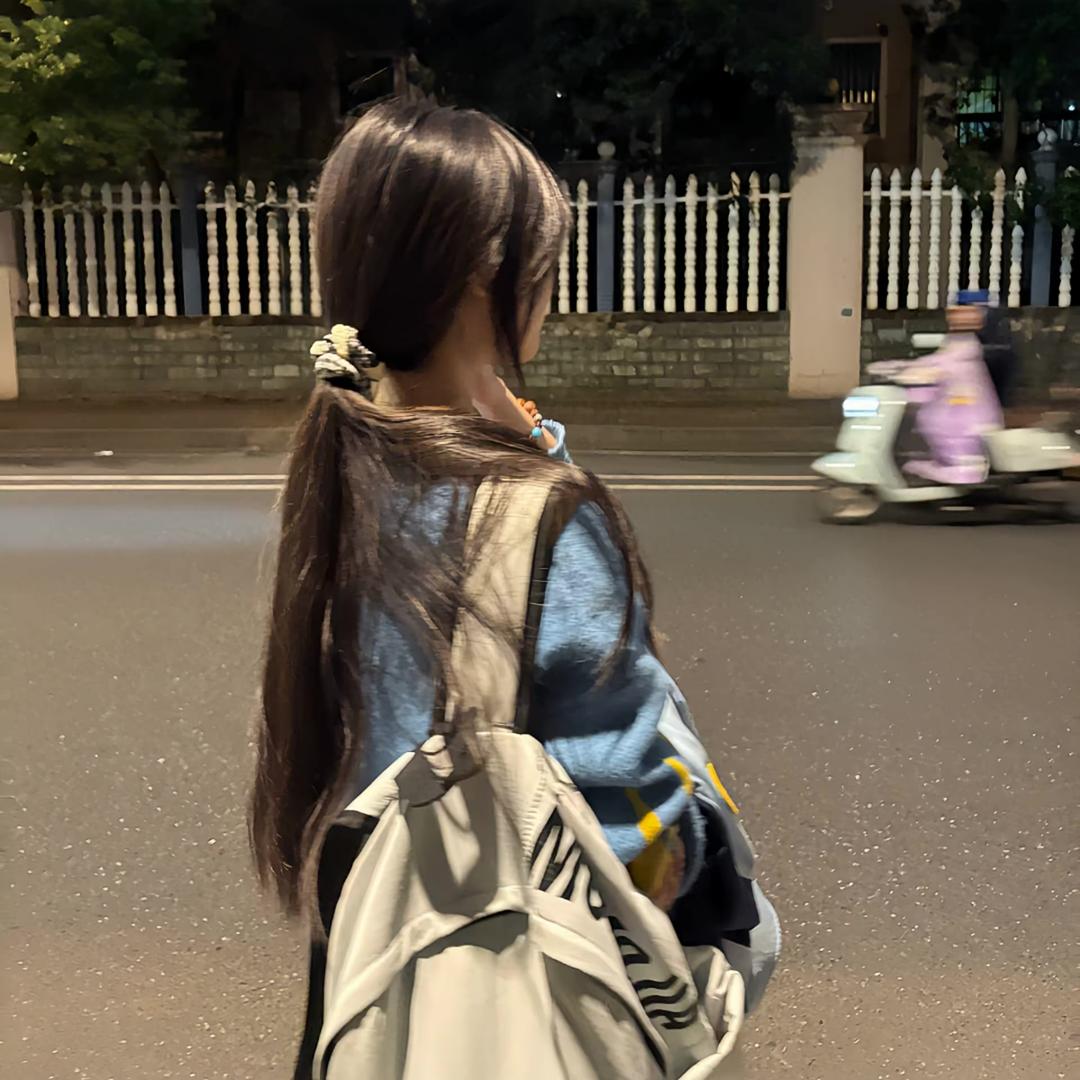 东城章若楠/.🌊