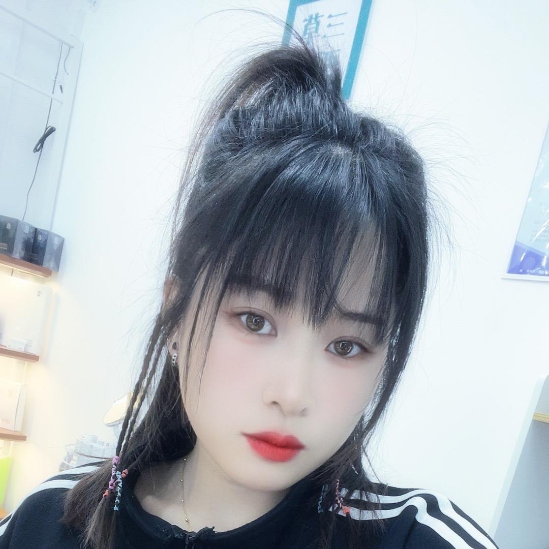小静静（三草两木）