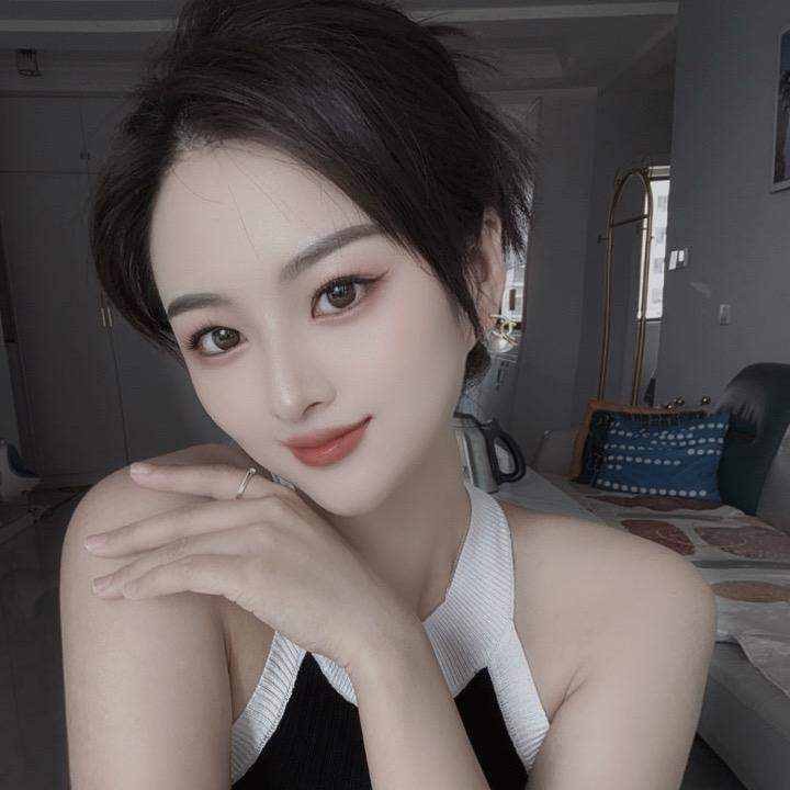 🦄娜娜_