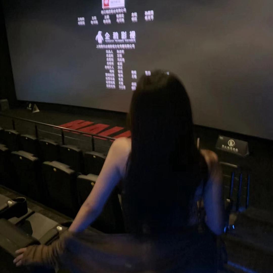 嘻嘻短剧头像