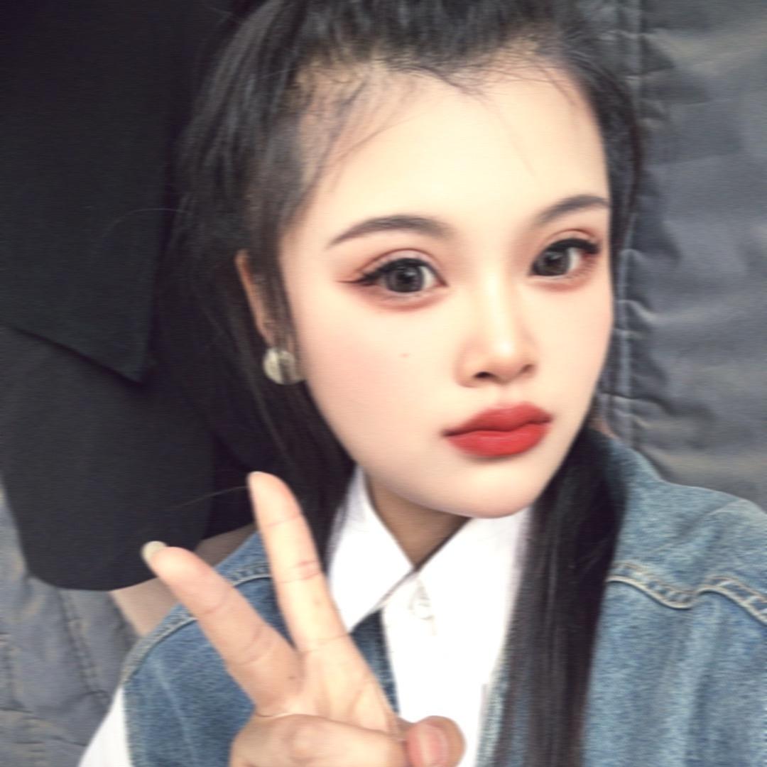 欣欣 （牙晨大舞台）