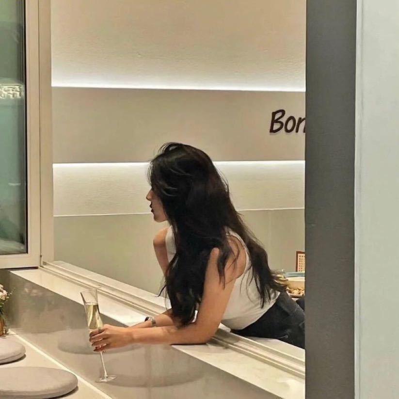 毛六小姐-