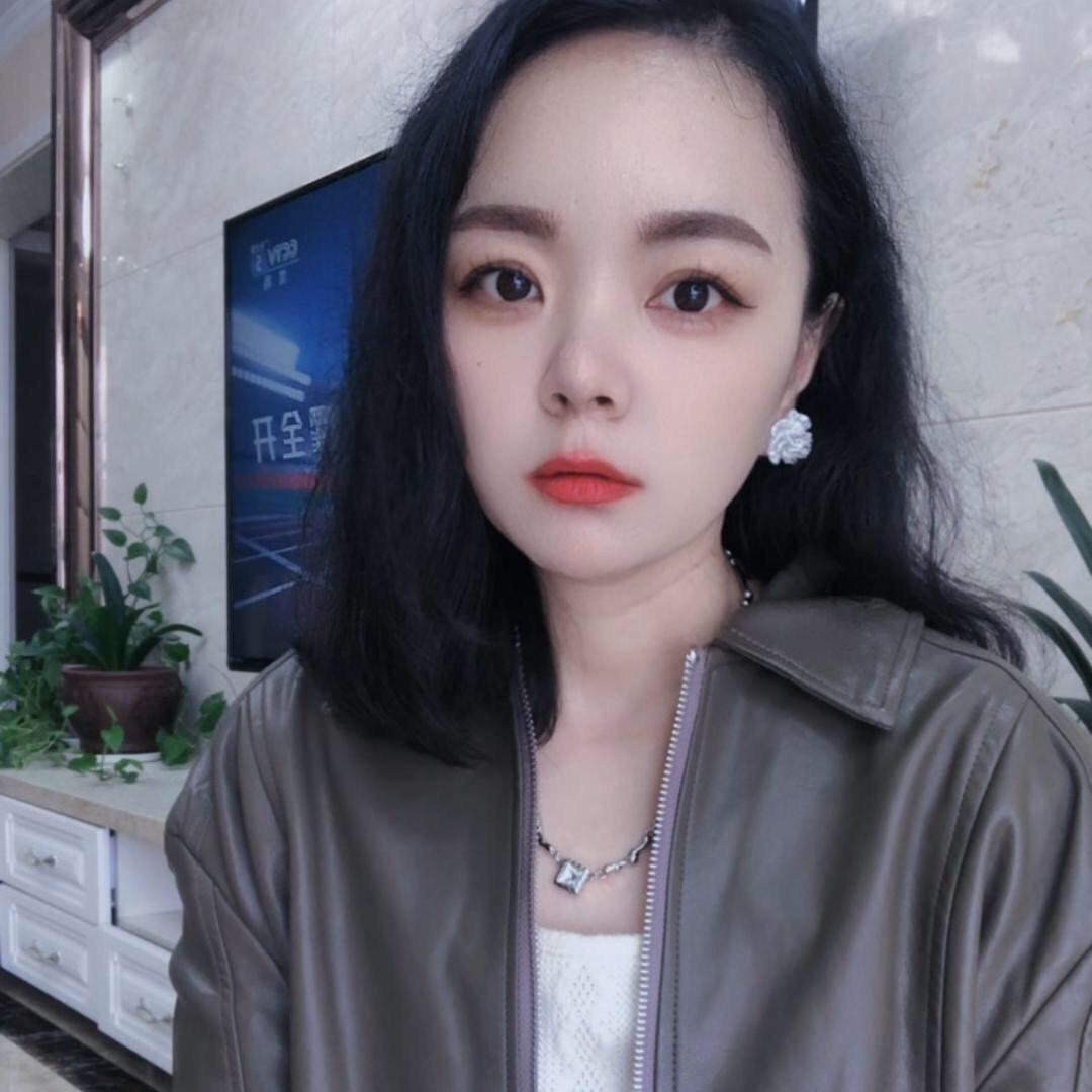 圆脸呀