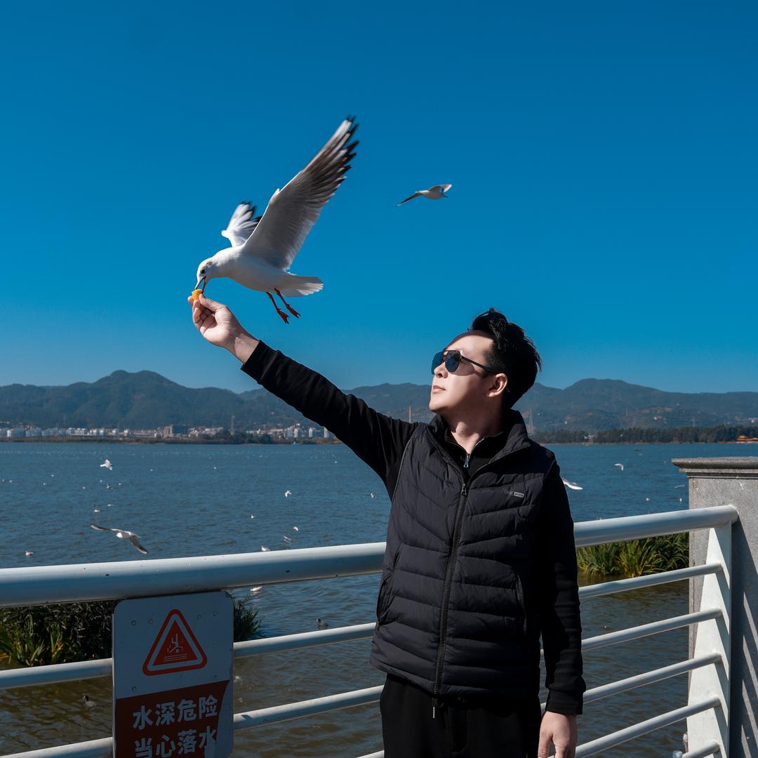 马关权璟房产经纪有限公司