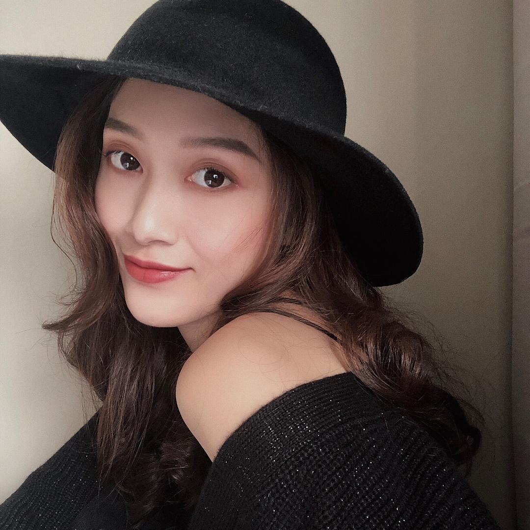 依珍同學