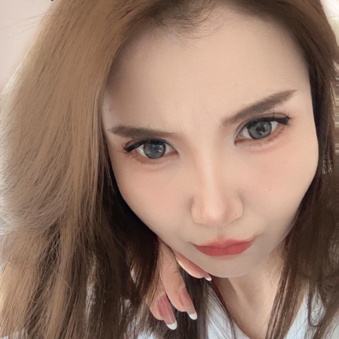 欧克乐·婚纱