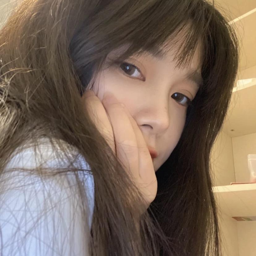 鸡腿美女