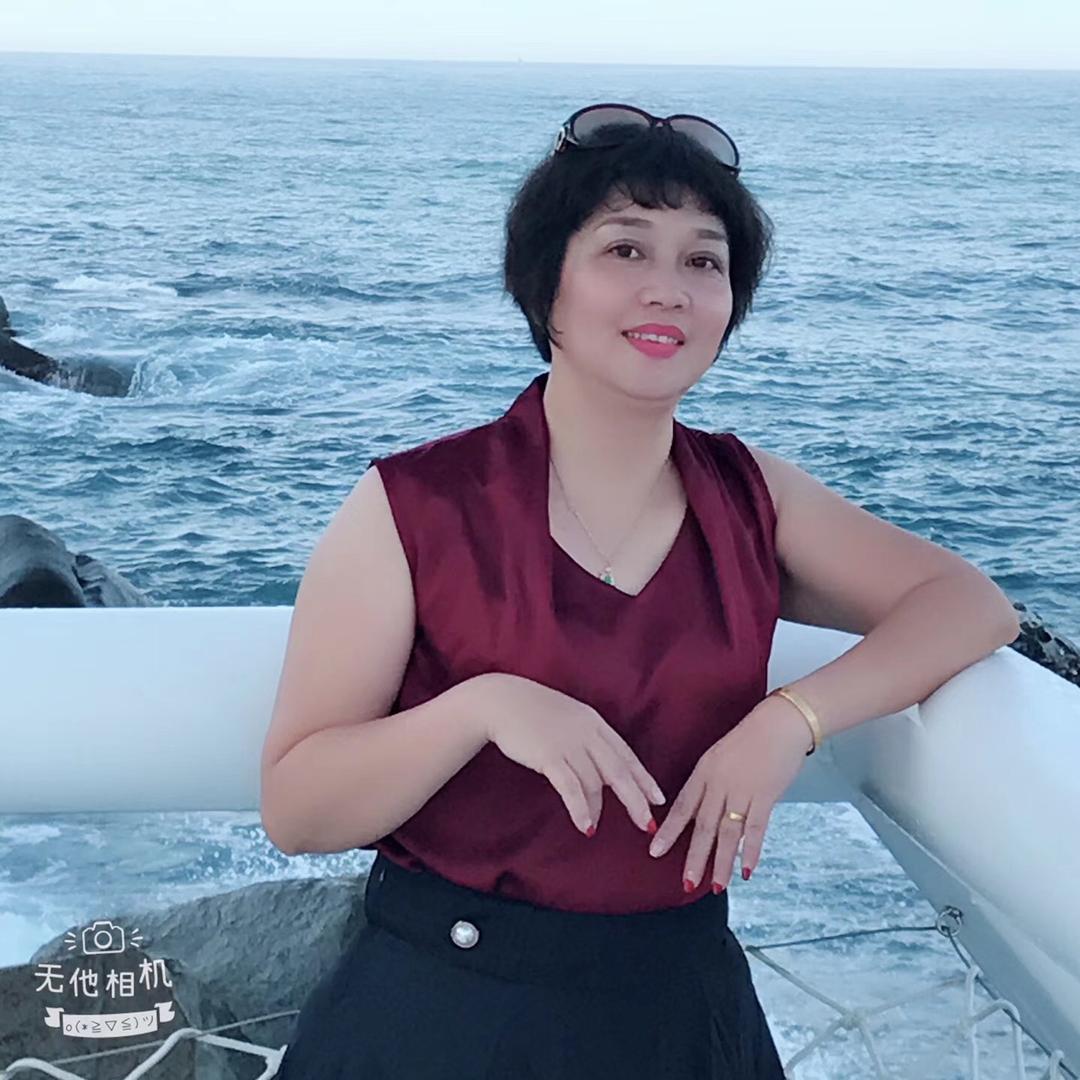 潘丽安