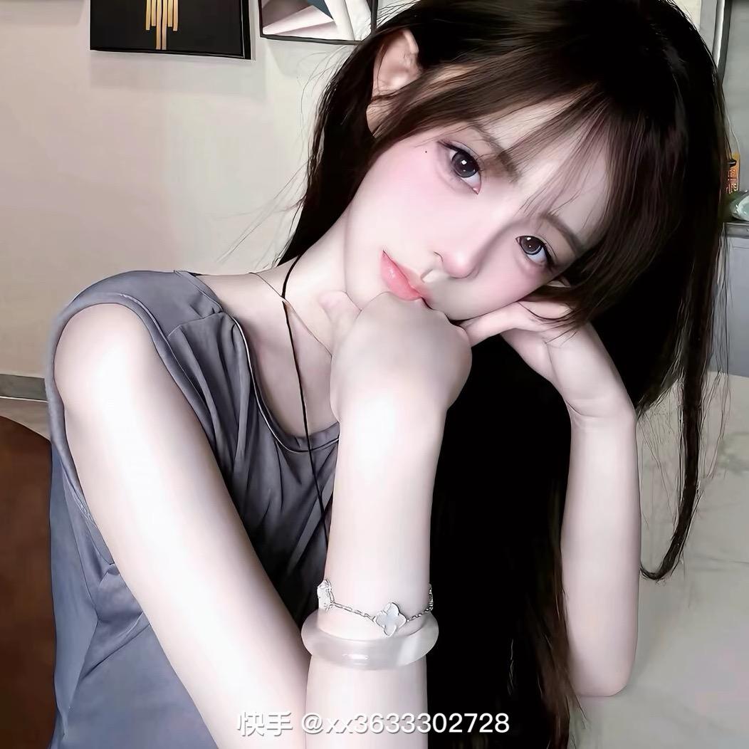 不是甜妹，好烦