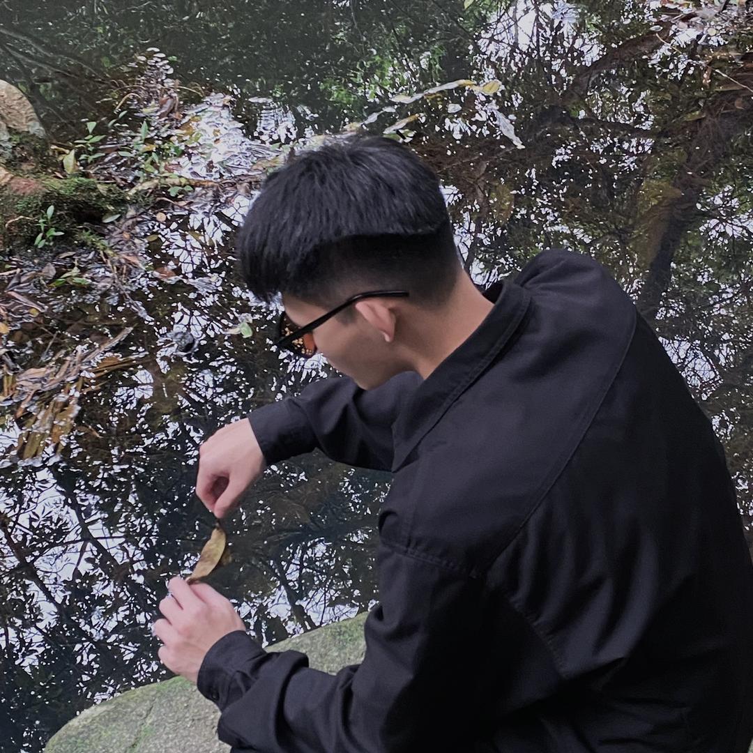 路边一粒沙
