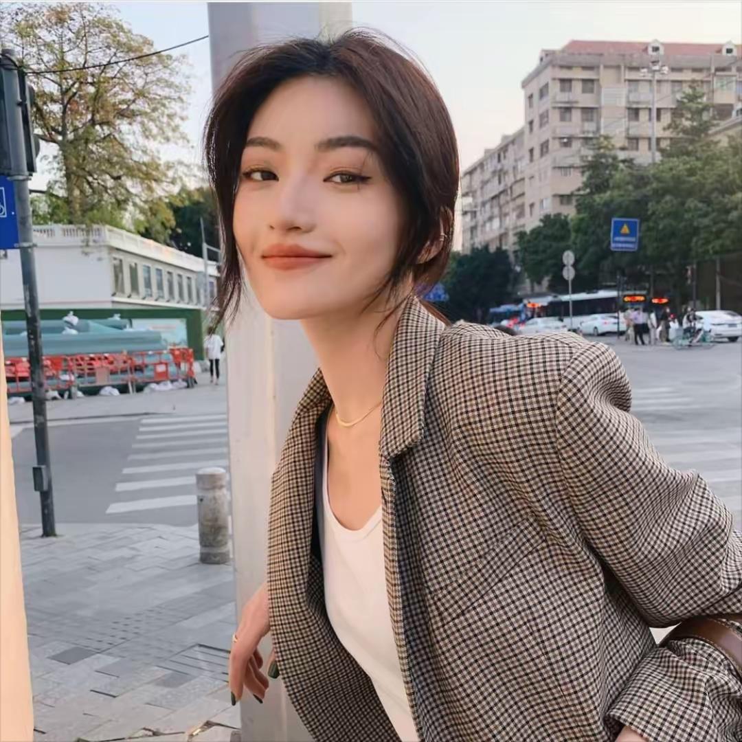 江洲服装设计师2号店