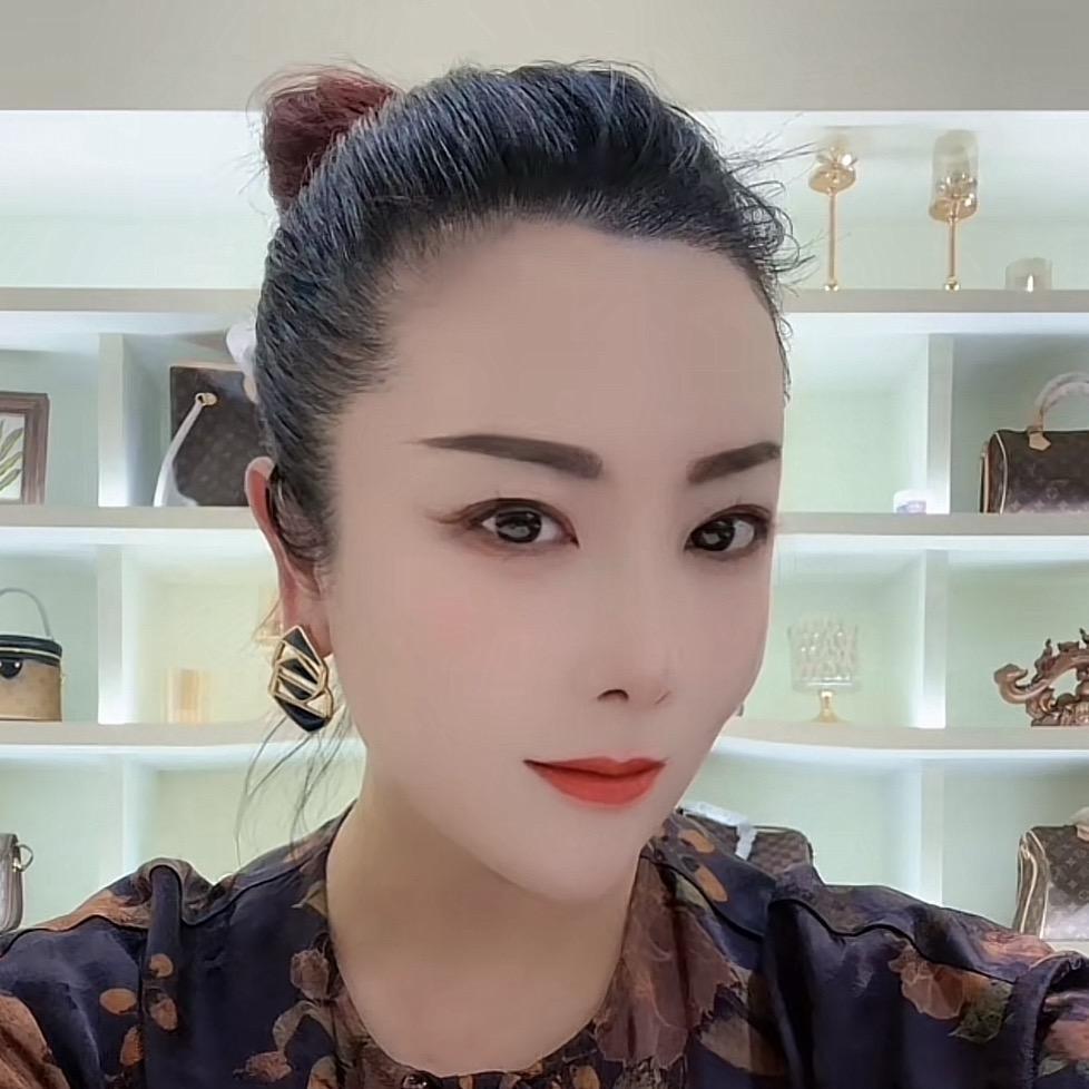 世纪拦惠服装馆