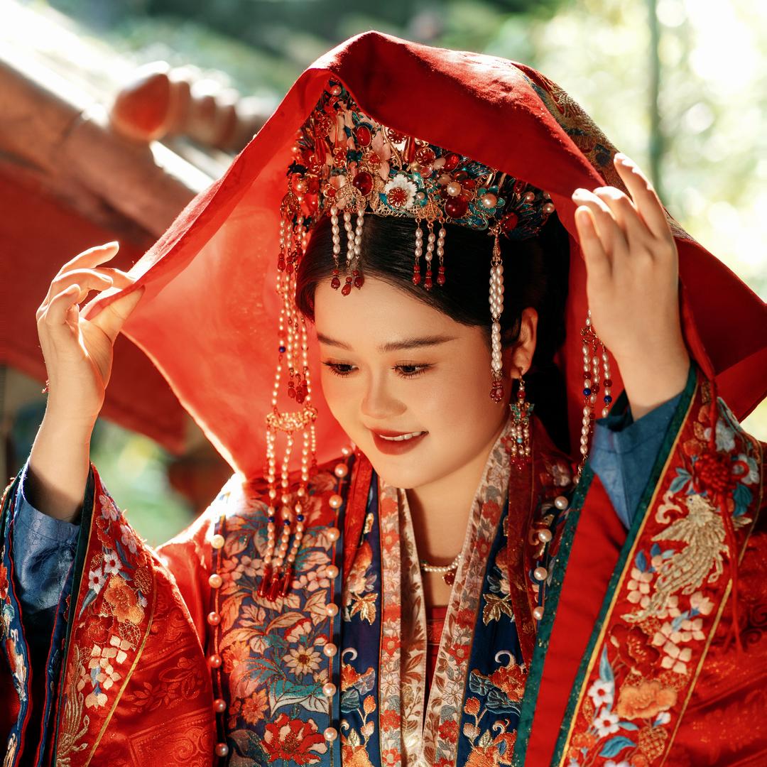 纤影捕光小阿婷🌌☁️