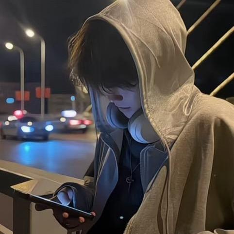 你头发乱了哦╲