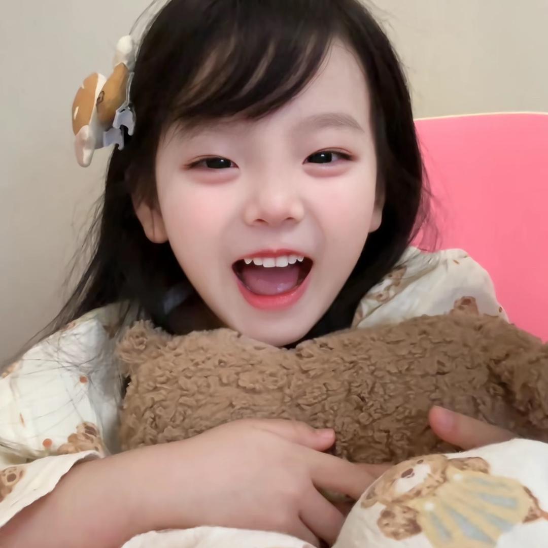 睡觉不眨眼