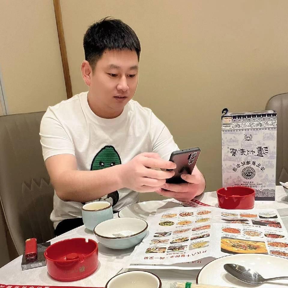 一博水泥制品《水泥围墙、混凝土》