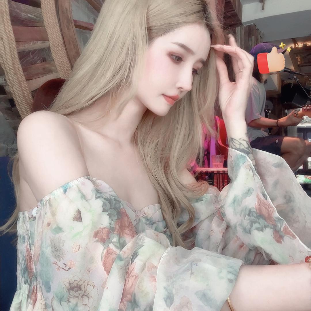 晨….