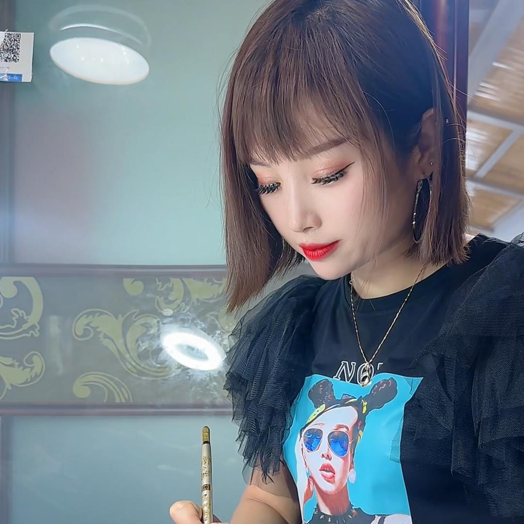 济宁市老表家美甲美睫美发（收学员）