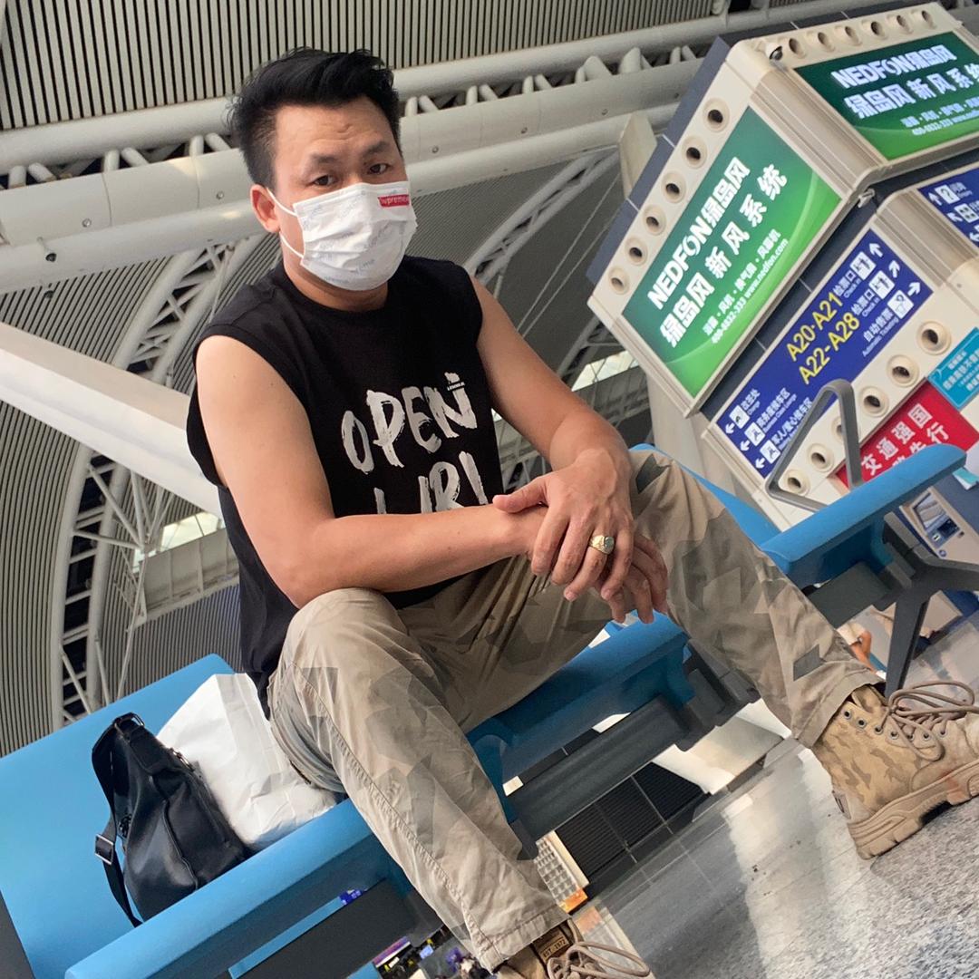 东哥