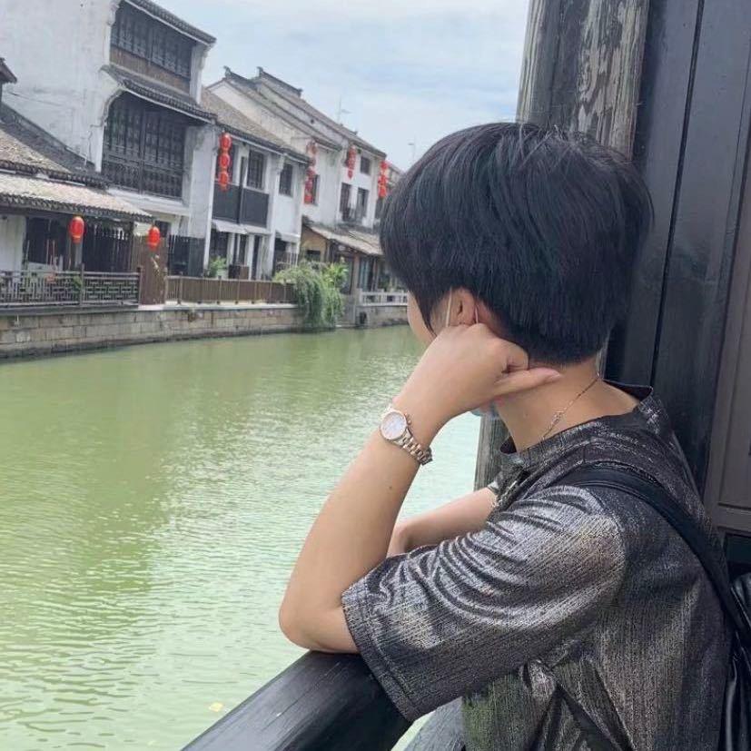 伊川老朱企业咨询中心