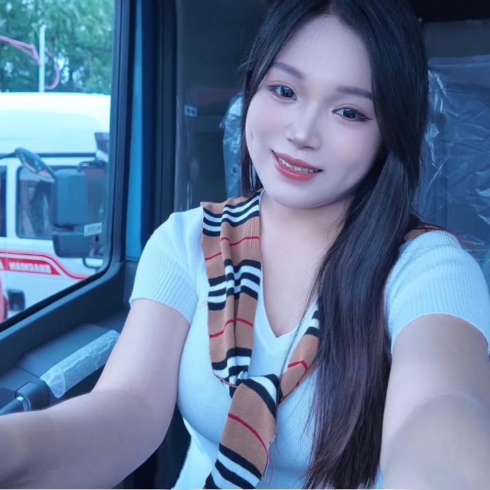 临沂航瑞汽贸 欣欣