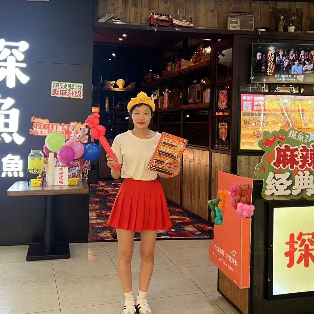 重生之我在探鱼卖烤鱼