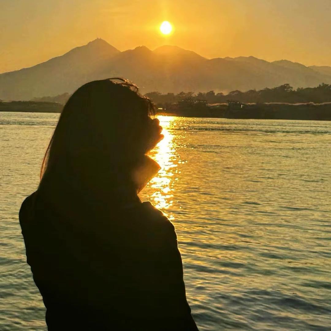 爱喝奶茶的辛辛