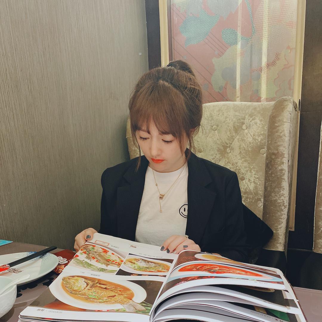 小妮子NIZI